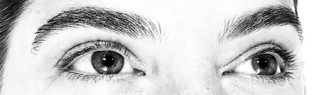 vainviolets eye brow services